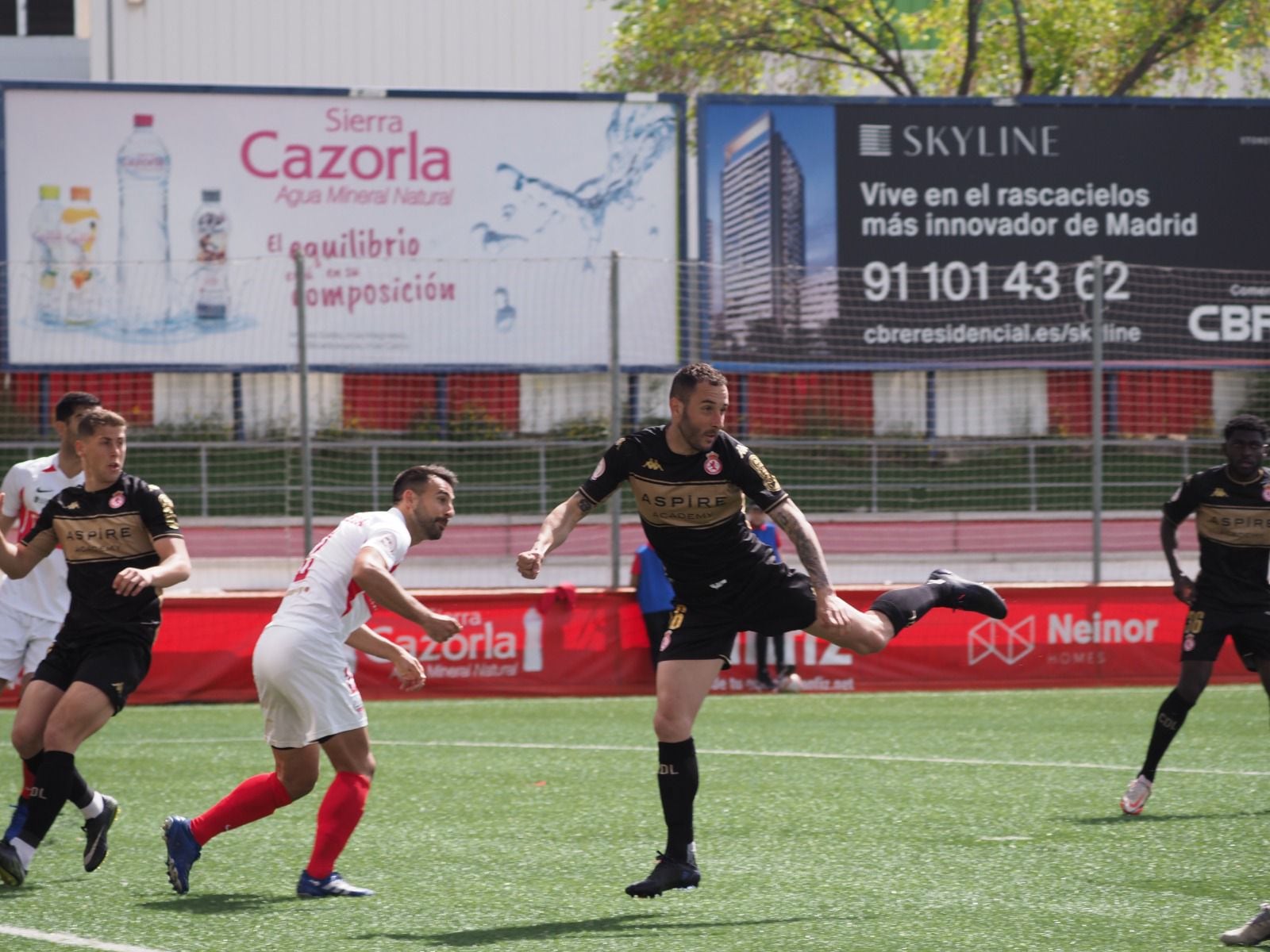 La Cultural se paseó en Matapiñonera