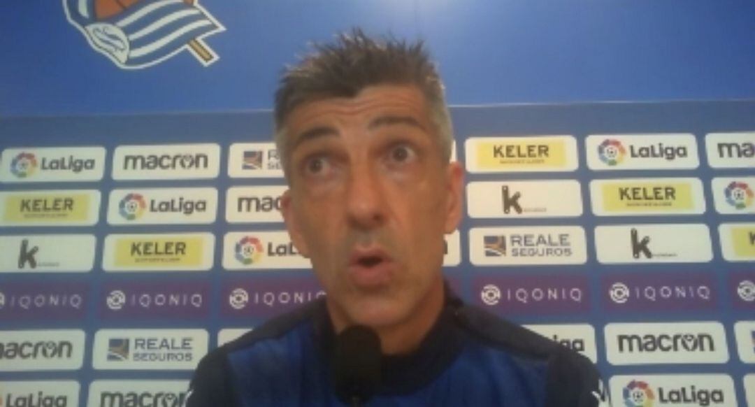 Imanol durante un momento de la rueda de prensa en Zubieta