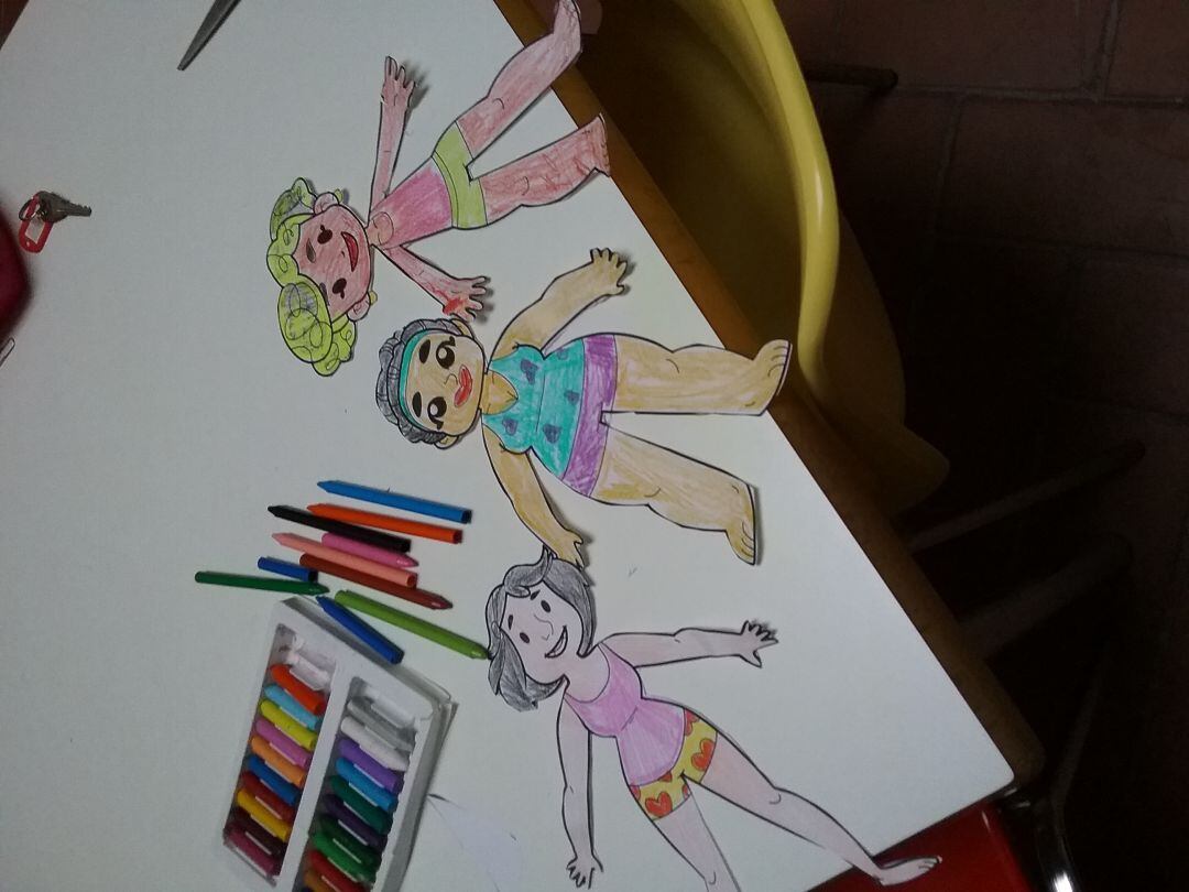 Dibujos realizados por los menores para la actividad.