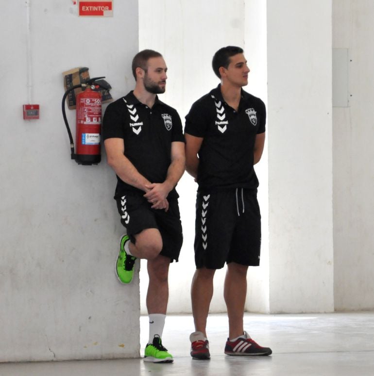 Pepe Beltrán (I) y Pedro Reyes (D) dos ausencias destacadas