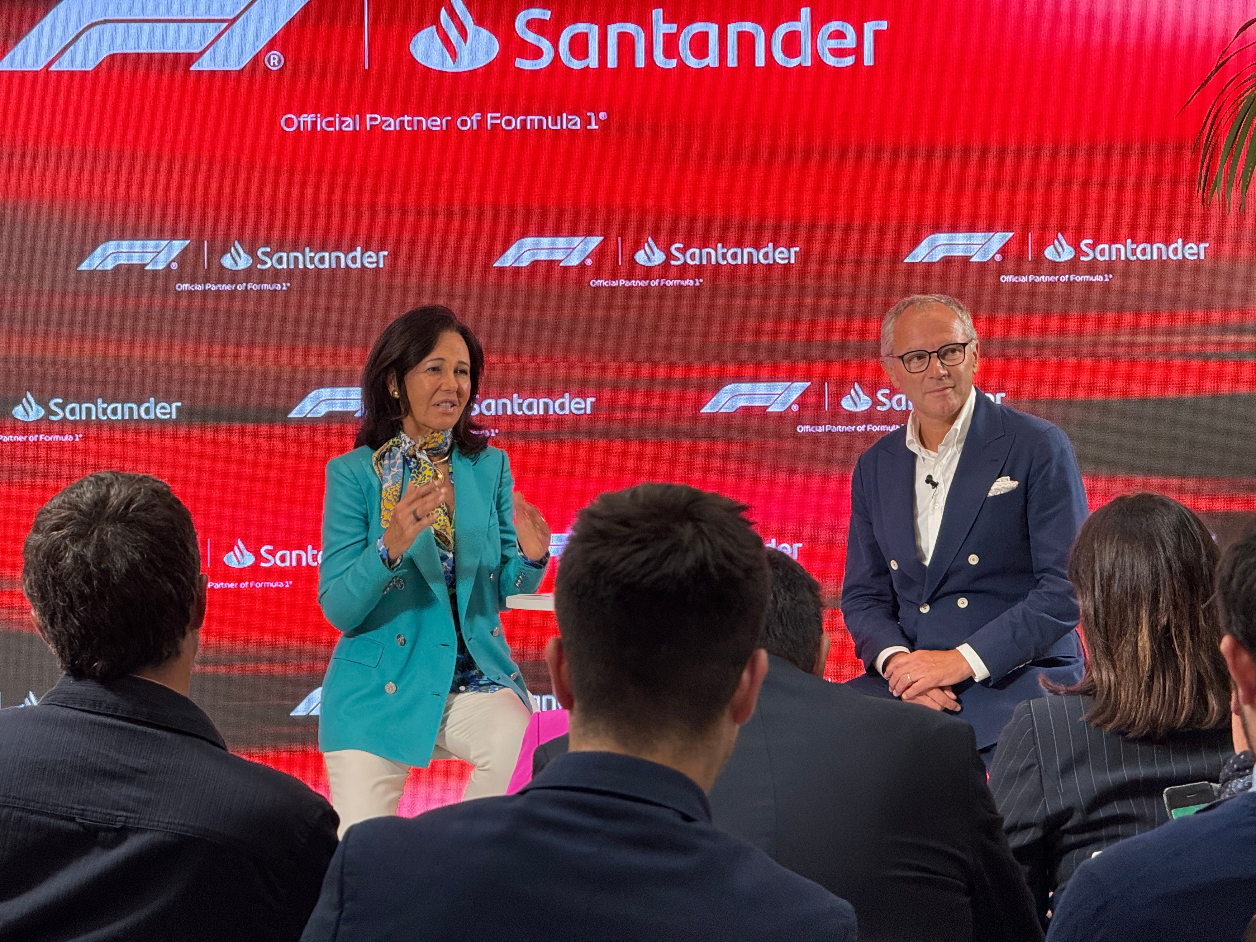 Ana Patricia Botín y Stefano Domenicali en la presentación de este acuerdo de patrocinio entre el Banco Santander y la Fórmula 1