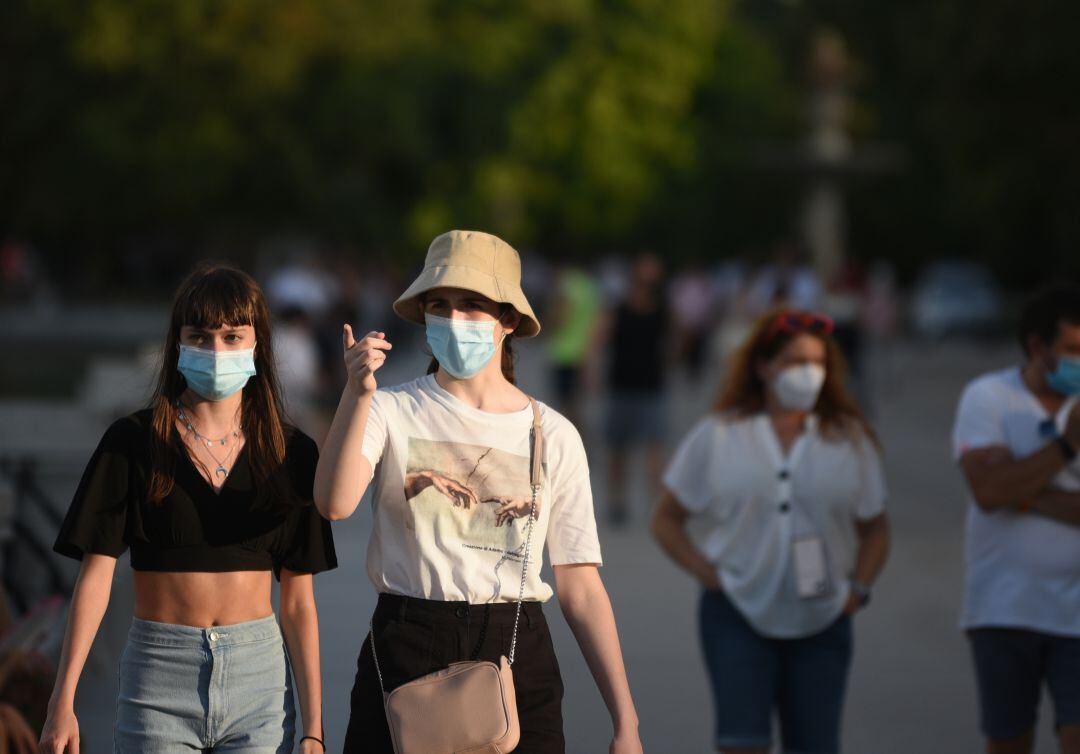 Salud avisa que &quot;no habrá vacaciones&quot; a la hora de adoptar restricciones