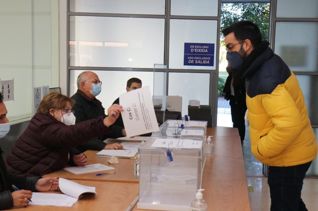 Jornada electoral en la UA