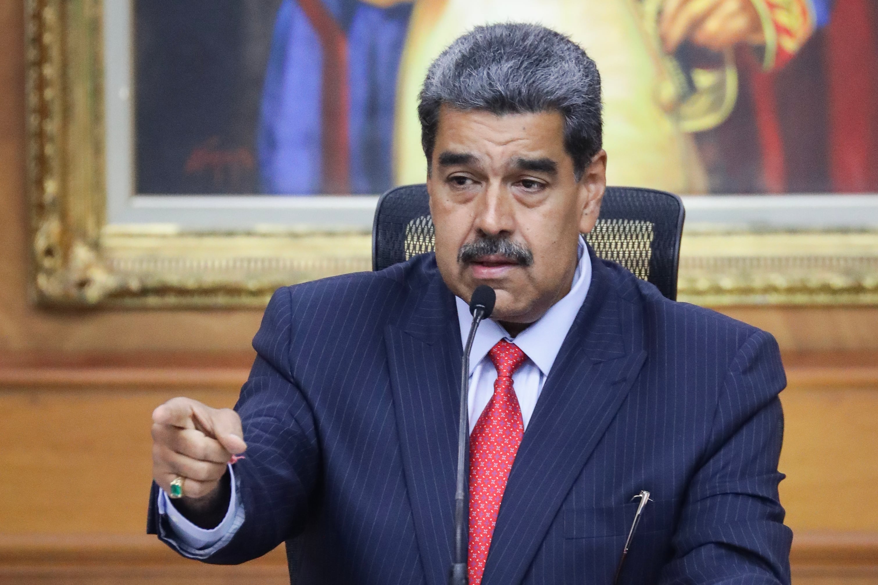 Fotografía de archivo fechada el 31 de julio de 2024 del presidente de Venezuela, Nicolás Maduro, durante una rueda de prensa en el Palacio de Miraflores en Caracas (Venezuela)