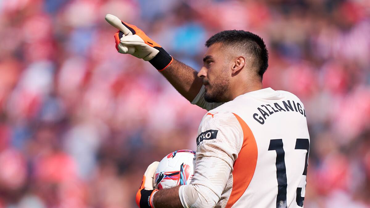 "Un jugador de Primera División no puede cometer ese error": lo más grave del Girona-Athletic (y no fueron los tres penaltis fallados)