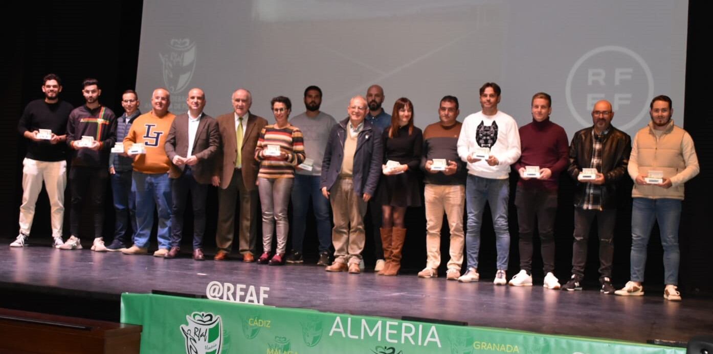 Los entrenadores vivieron su gran fiesta en Vícar.
