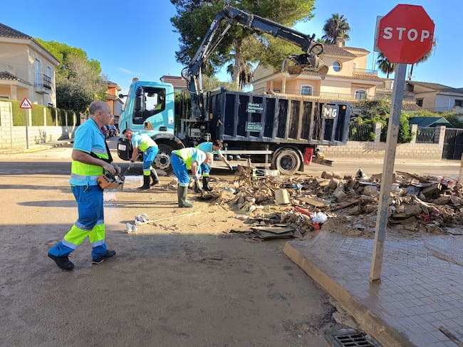 Trabajadores de PreZero trabajando en Valencia