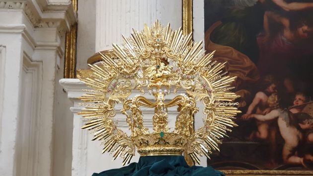 Corona de la coronación canónica de la Virgen de la Esperanza de Granada