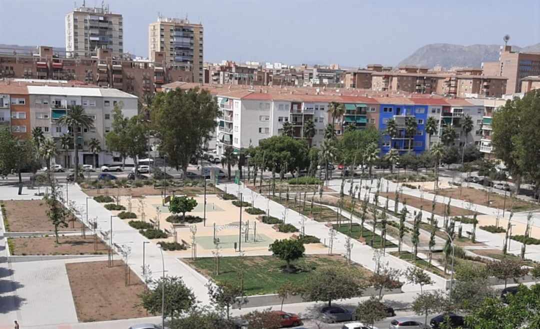 Parque de la Plaza de la Justicia seis meses después de su inauguración
