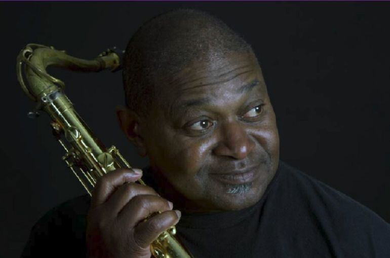 El saxofonista Pee Wee Ellis