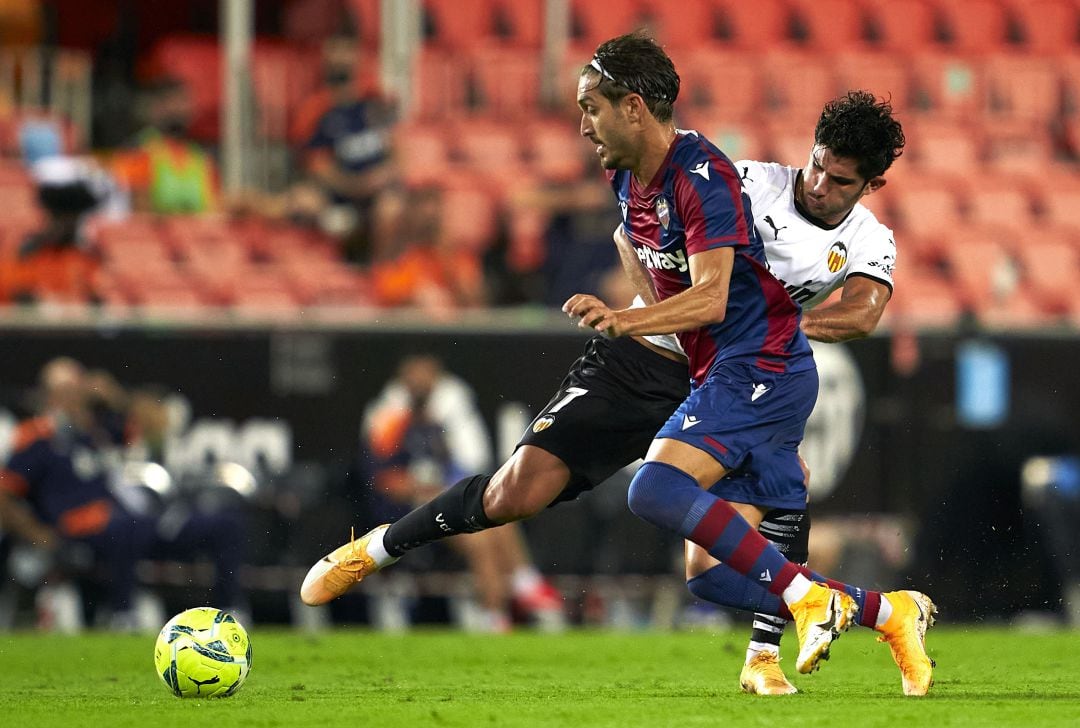 Derbi Valencia-Levante en Mestalla.