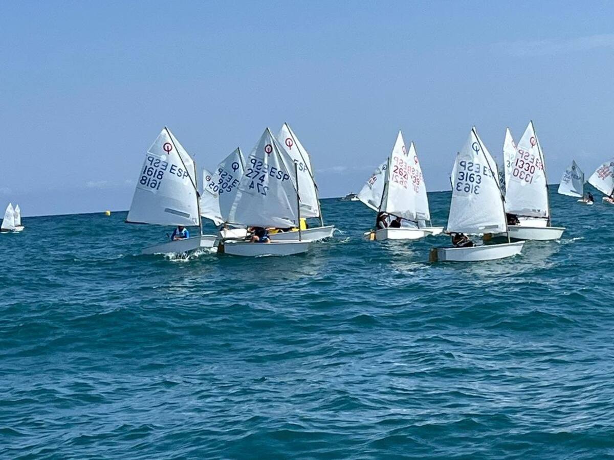 El malagueño Felipe Pachón campeón autonómicos en aguas de Roquetas de Mar