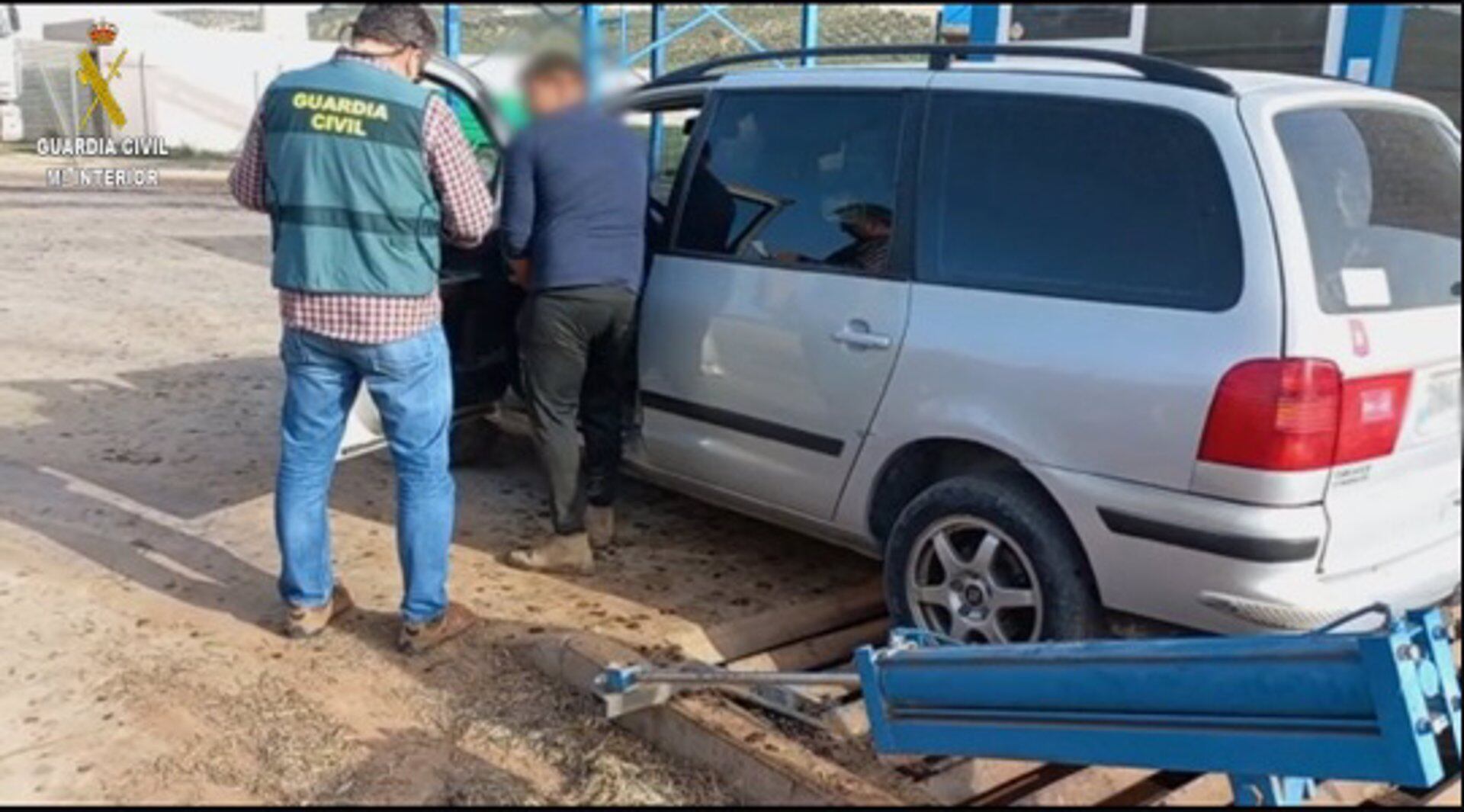 Operación de la Guardia Civil en la Sierra Sur de Sevilla/Guardia Civil