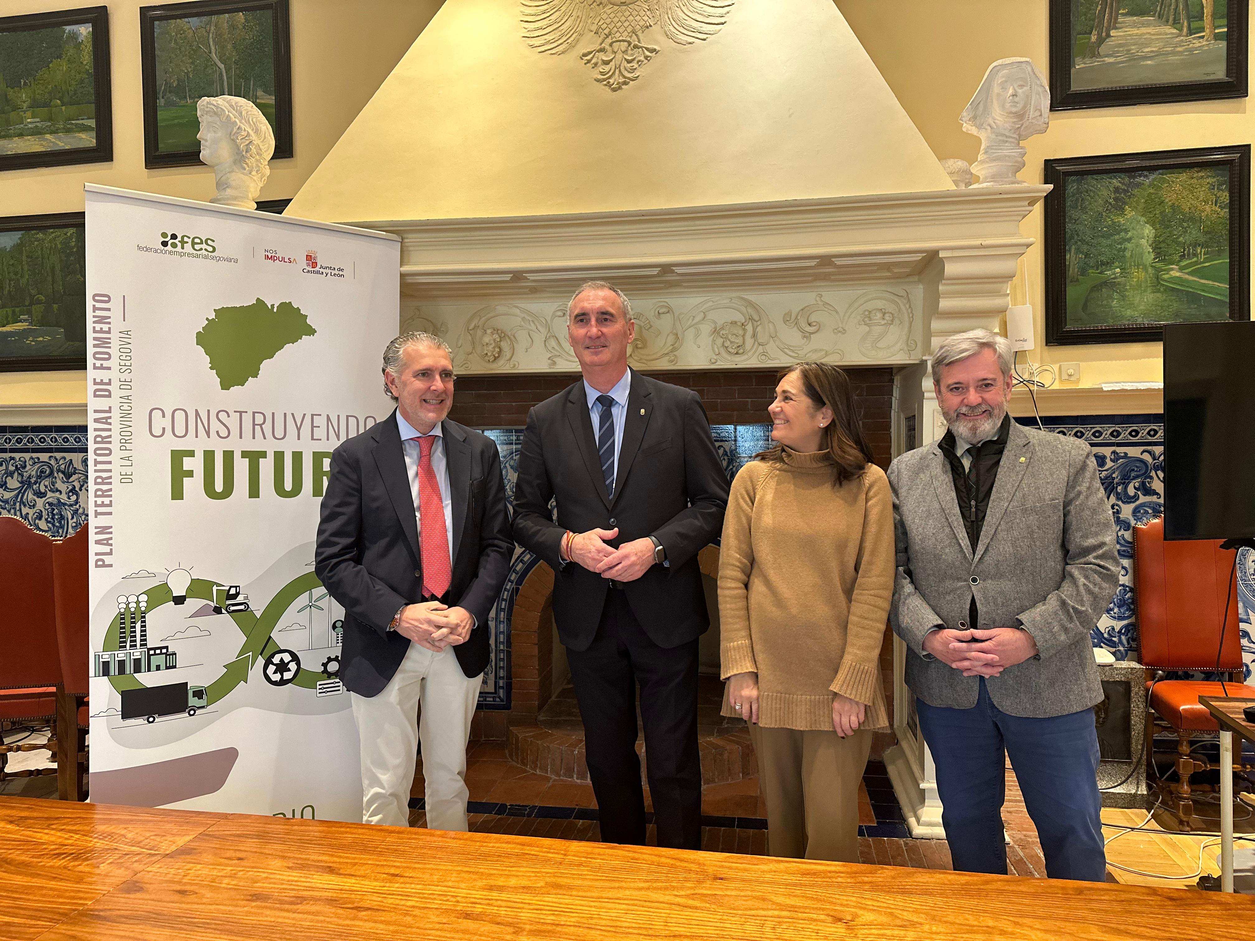 Reunión de la FES en el Ayuntamiento de Segovia