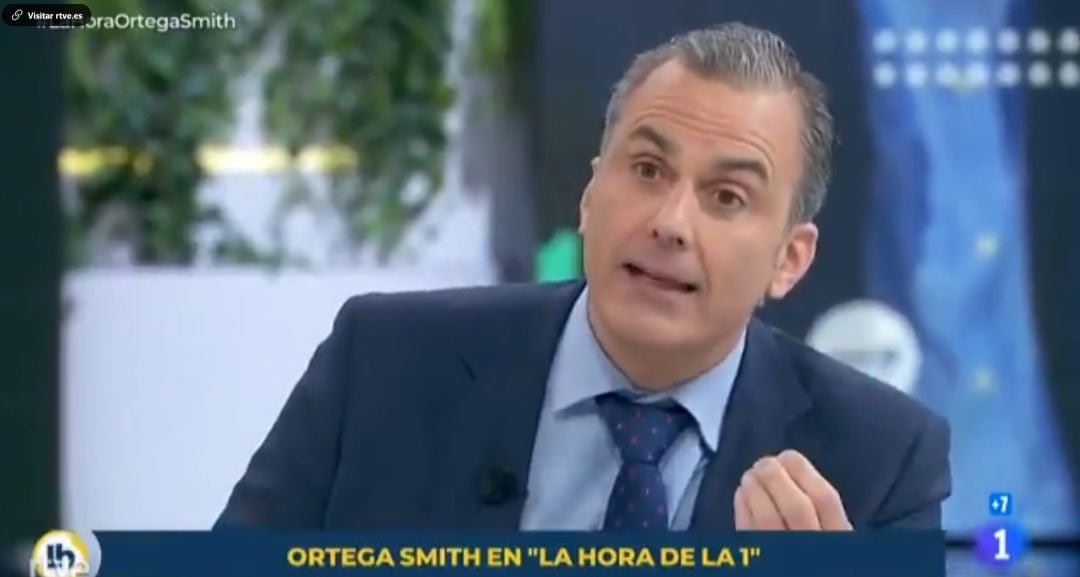 Ortega Smith durante el rifirrafe con el periodista de &#039;El País&#039;