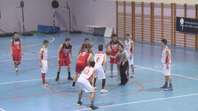 Equipo junior de Basket 34