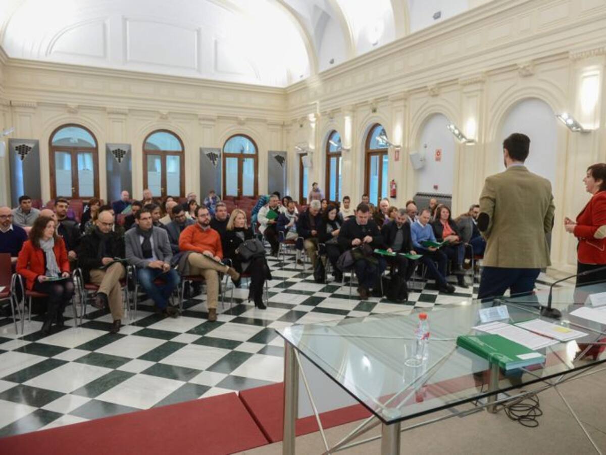 Casi 3.800 empleos inminentes en Granada