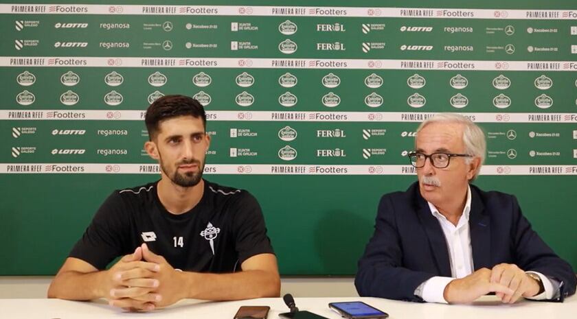 Tomás Bourdal y José María Criado, este viernes en el estadio de A Malata