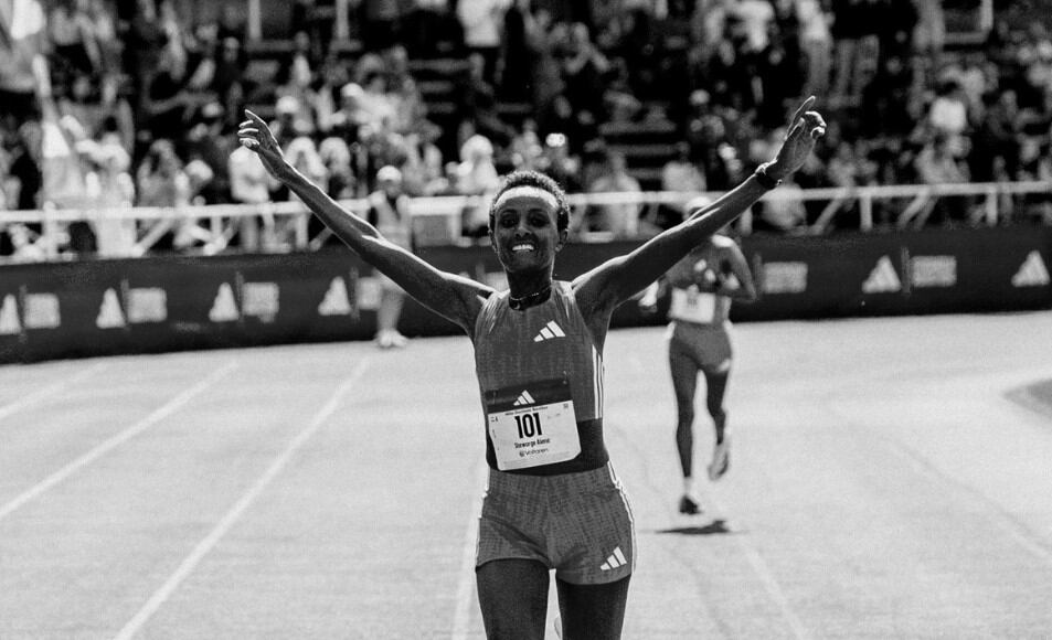 Shewarge Alene celebra una victoria