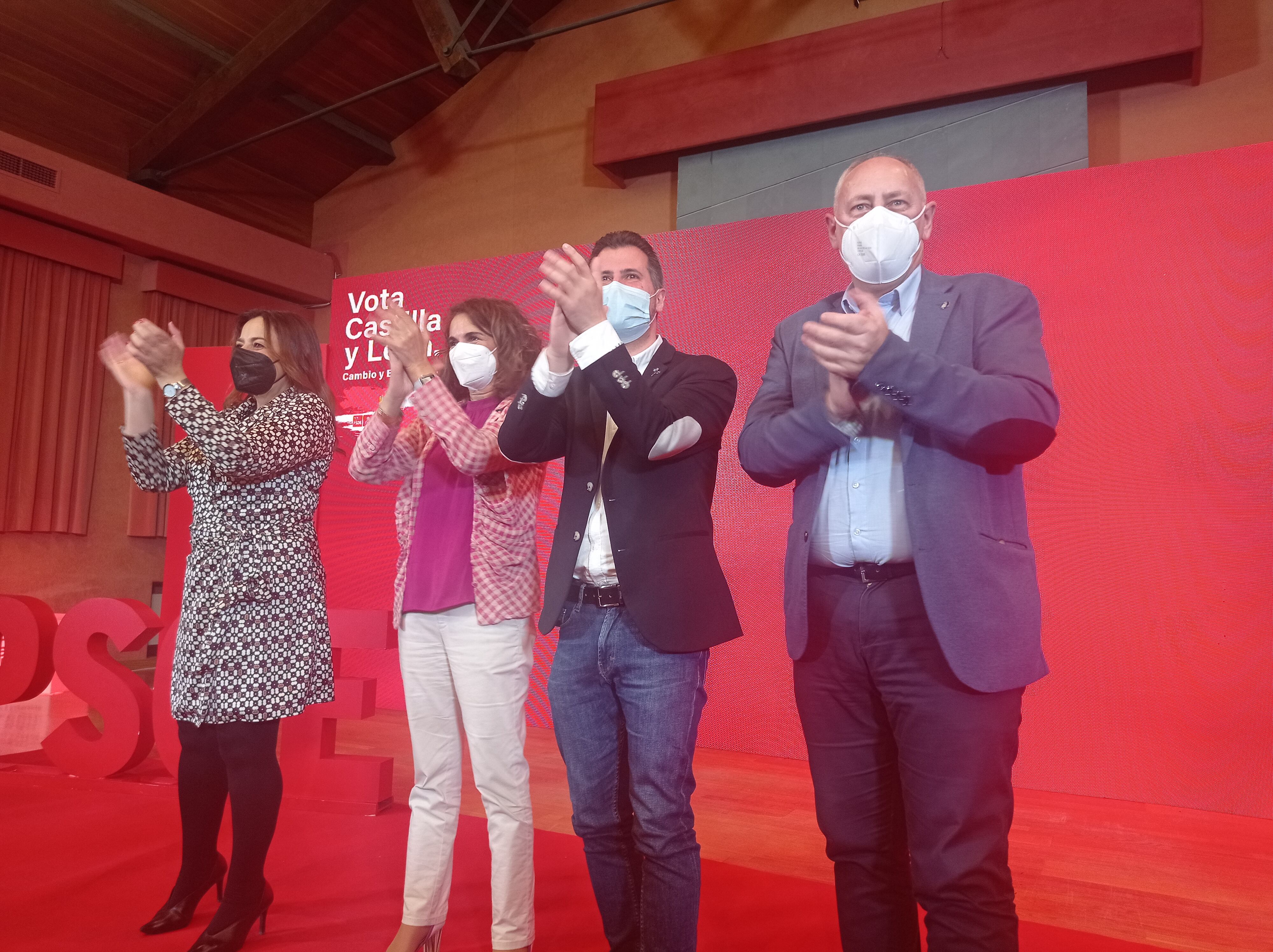 Miriam Andrés, Mª Jesús Montero, Luis Tudanca y Jesús Guerrero en el acto celebrado en Palencia