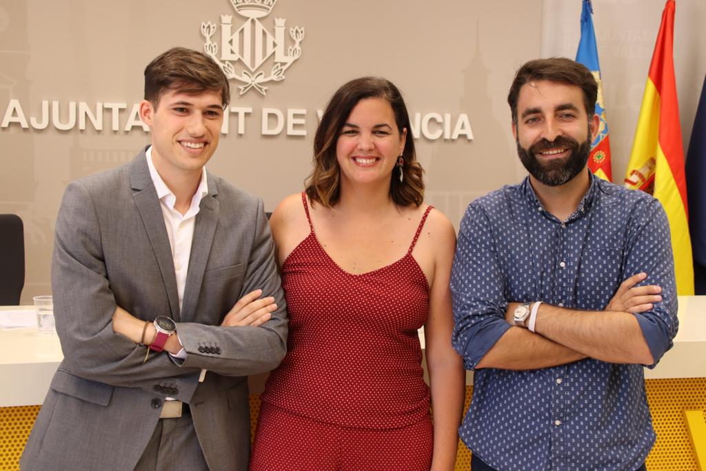 Borja Sanjuan, Sandra Gómez y Javier Mateo en el ayuntamiento de València