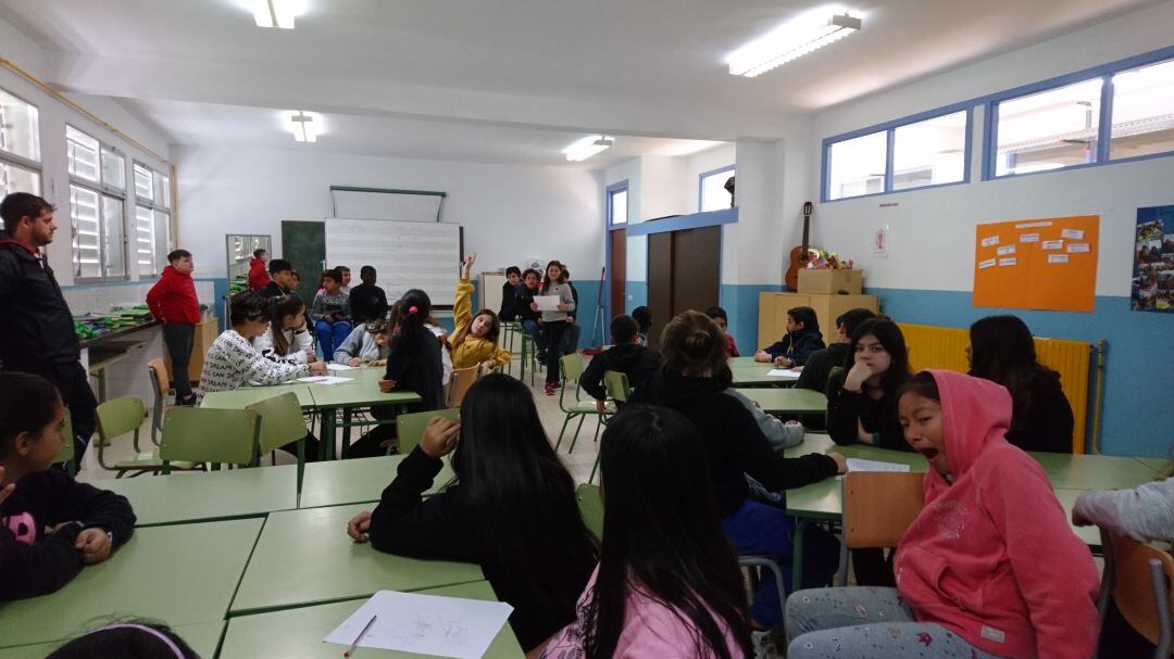 Las entidades han mantenido una reunión con la directora del Instituto Balear de Salud Mental de la Infancia y la Adolescencia