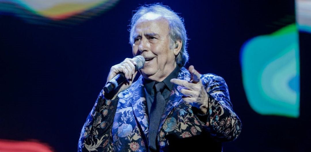 El cantante Joan Manuel Serrat durante su actuación en el WiZink Center de Madrid el 20 de enero del 2020.