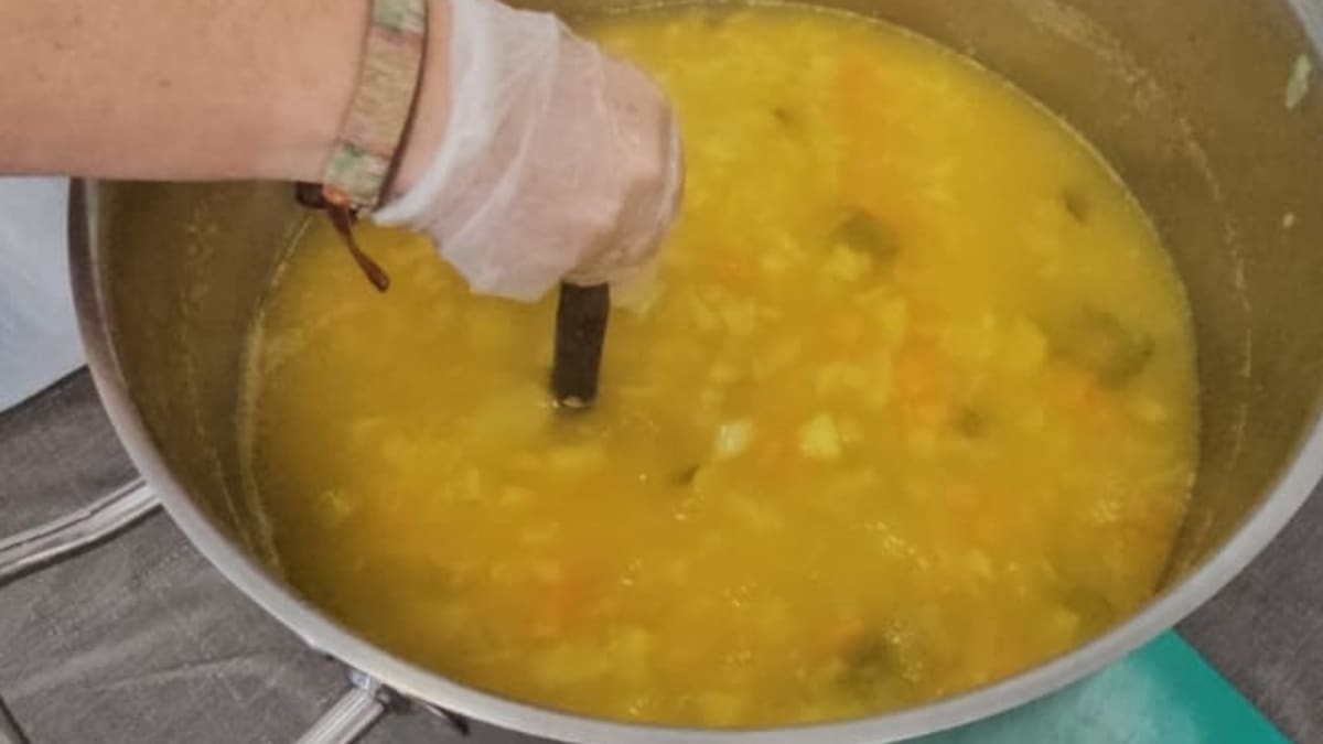 El comedor social San Pedro - La Isleta ofrece dignidad a personas en situación de vulnerabilidad