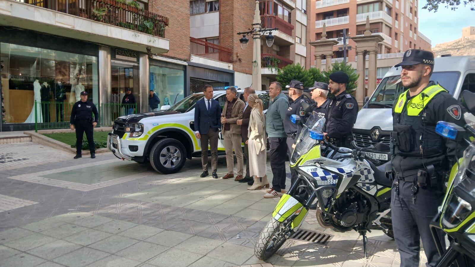 Presentación de los nuevos vehículos policiales en Lorca