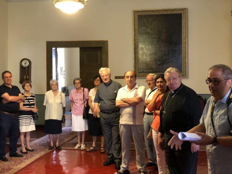 Encuentro de los misioneros palentinos con el Obispo Manuel Herrero