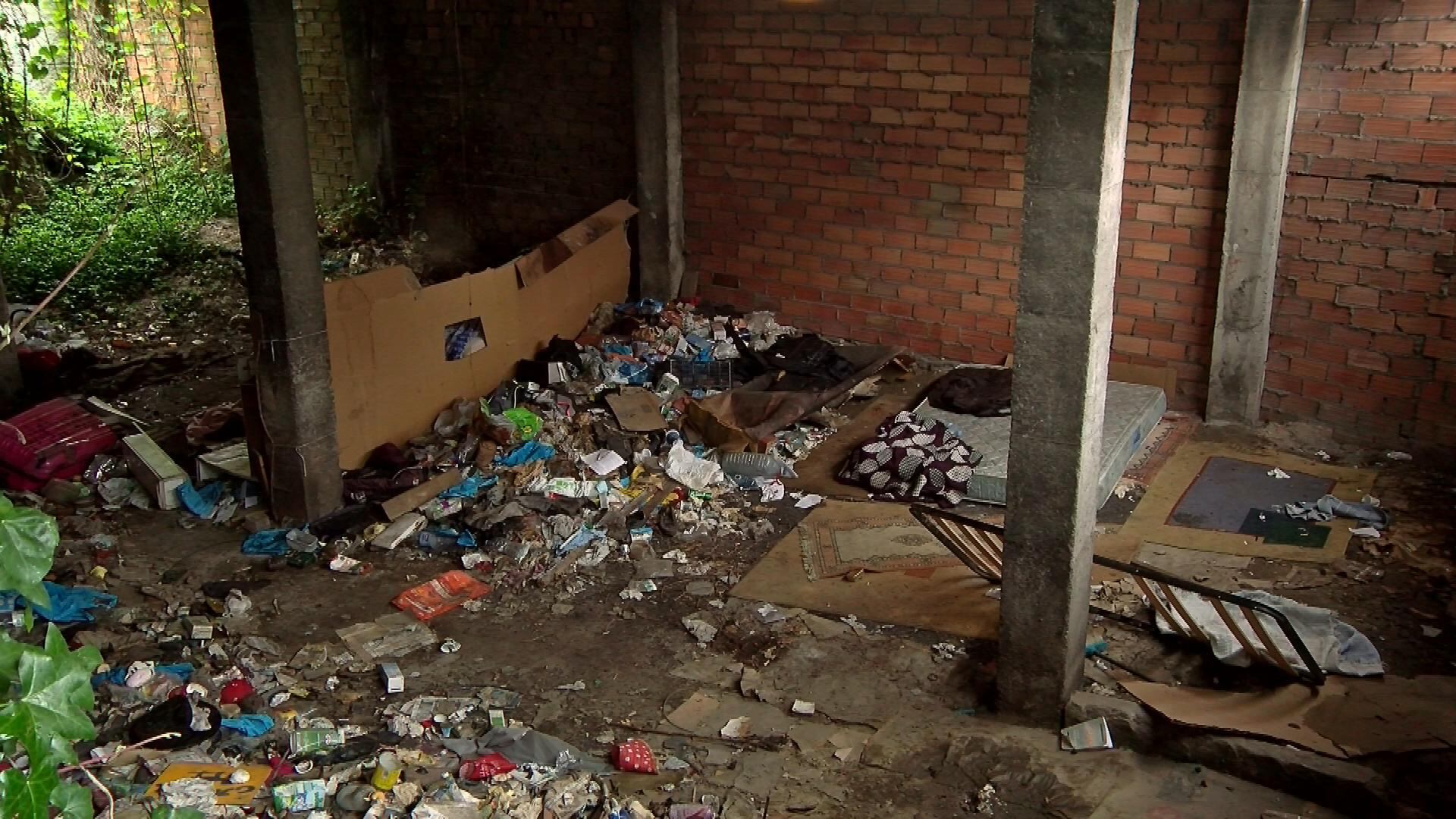 Imagen de la vivienda abandonada en la calle Pizarro en Vigo