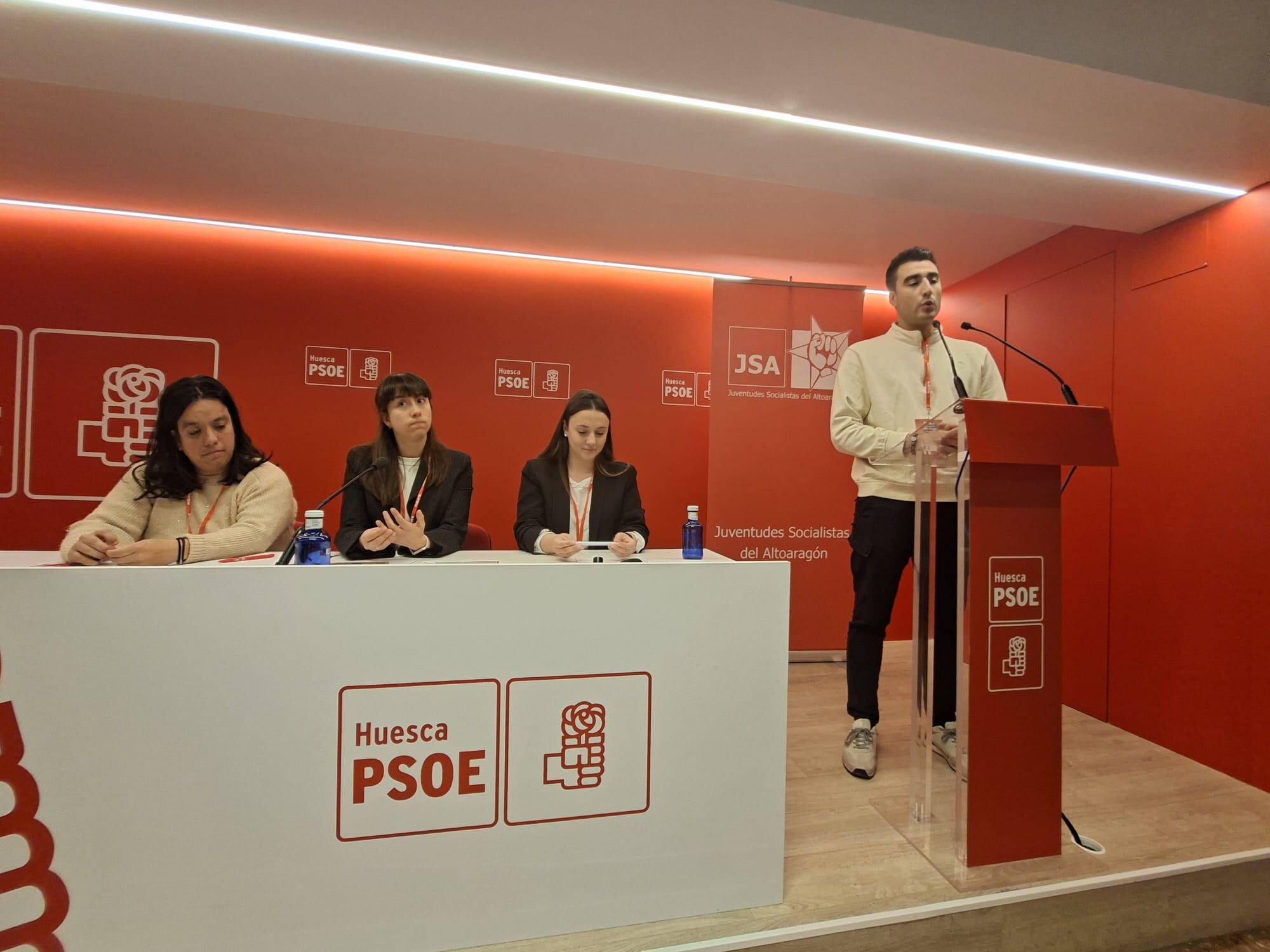 Manuel Díez, nuevo secretario general de las Juventudes Socialistas del Alto Aragón