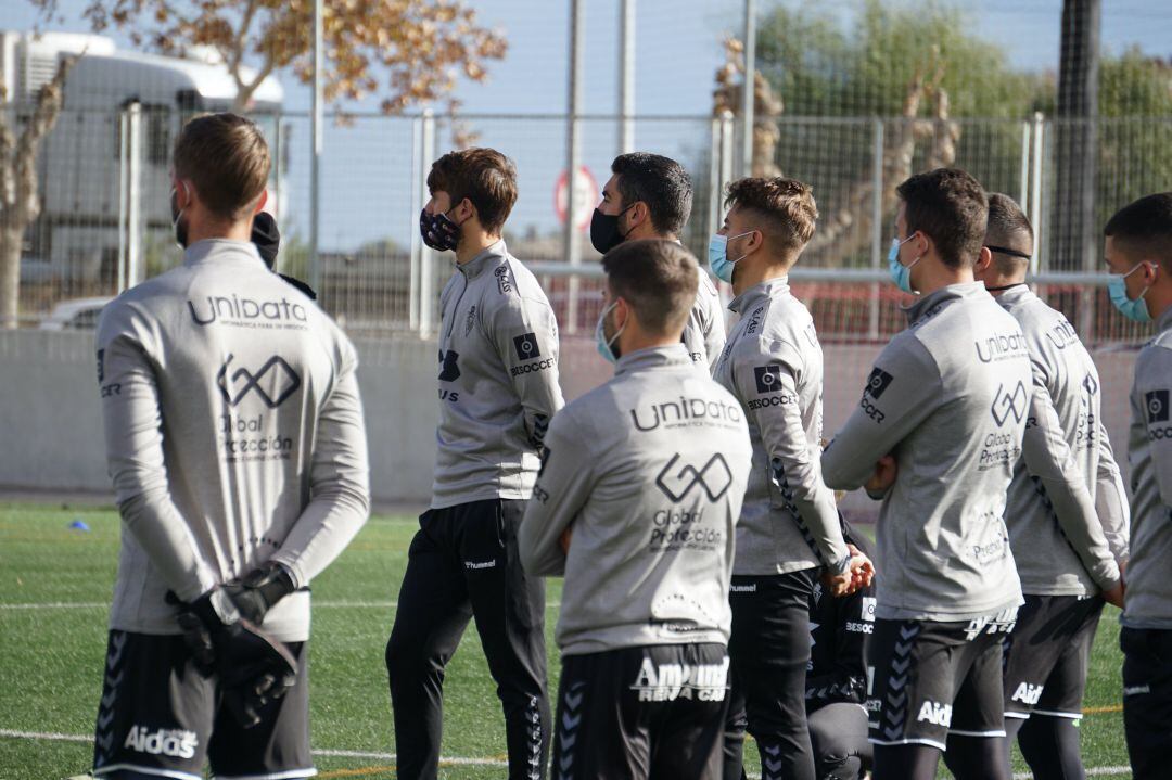 Imagen del entrenamiento del Murcia tras la vuelta de vacaciones