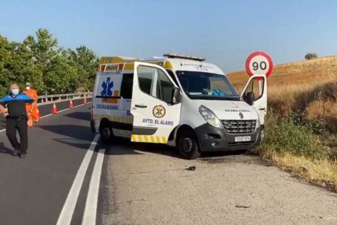 Emergencias actuando tras el atropello (archivo)