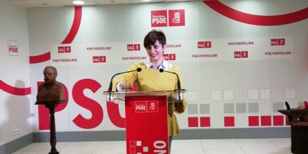 Isabel Rodríguez, en la sede del PSOE de Puertollano