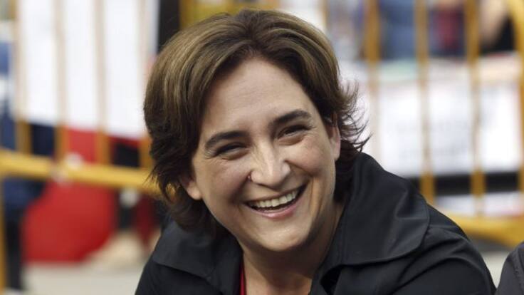 Colau también provoca debate en Italia