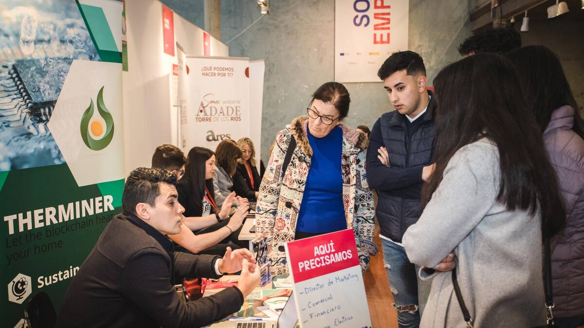Alberto Santamaría, presidente de la Cámara de Comercio de Soria sobre la necesidad de mano de obra cualificada
