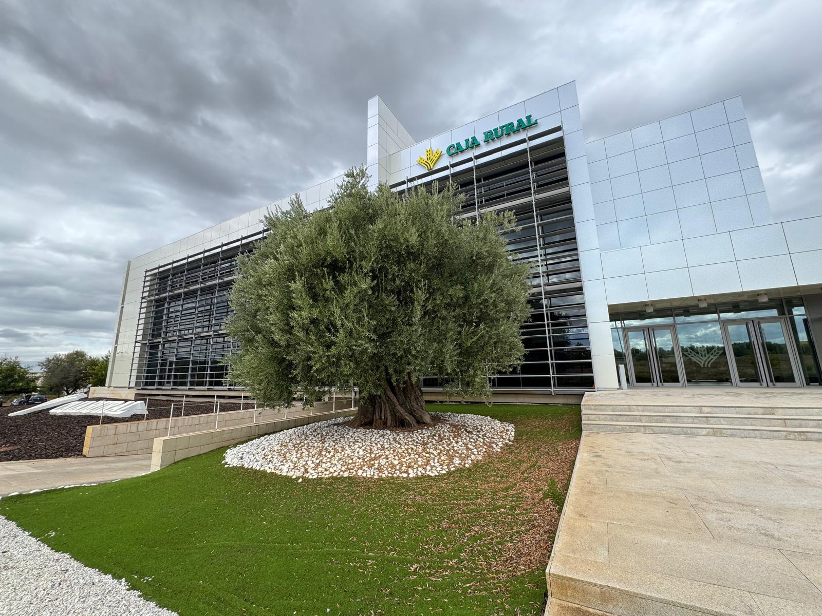 Sede de la Caja Rural de Jaén en Geolit.