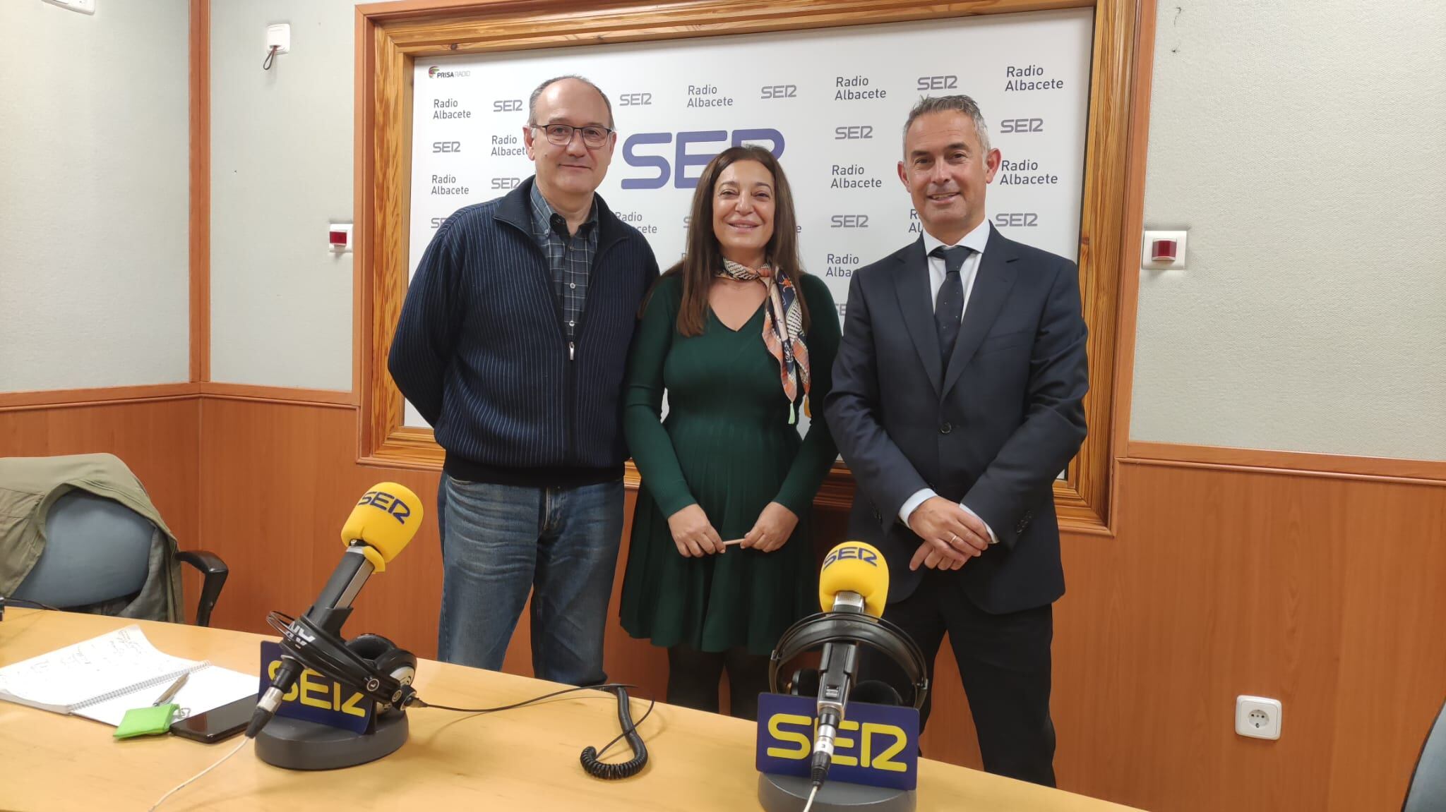 Inocente Jiménez, Justina Gómez y Víctor Hernández