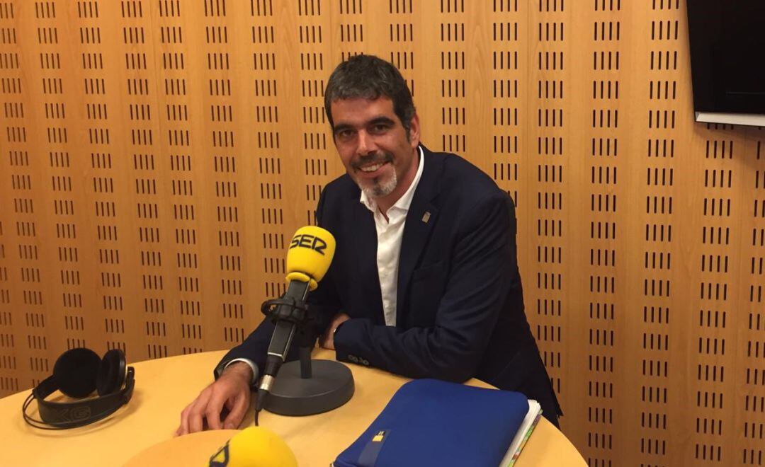 Eneko Goia, en los estudios de Radio San Sebastián. 