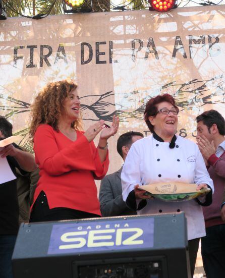 La consellera Pilar Costa en la entrega del galardón