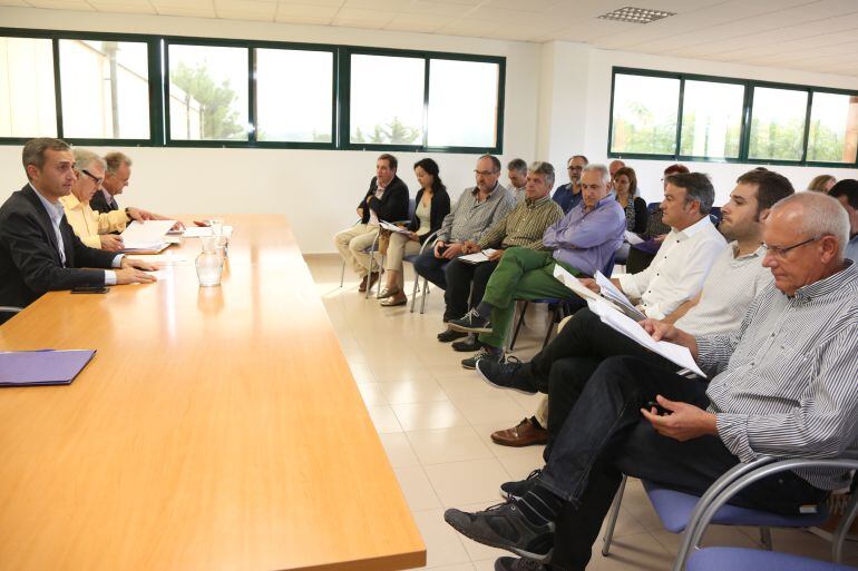 Junta del Consorcio de Aguas de la Marina Alta, celebrada en las instalaciones de la planta desalinizadora de Xàbia. 