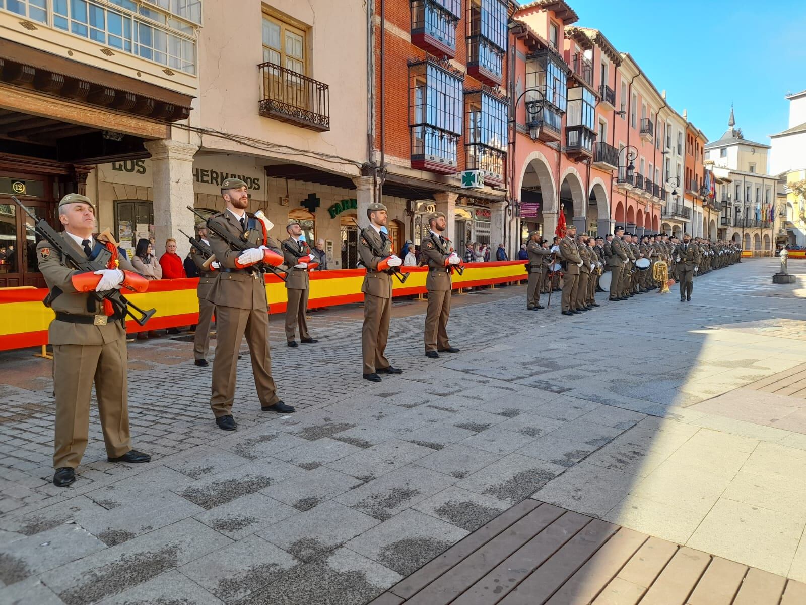 Jura de bandera para personal civil en Aranda