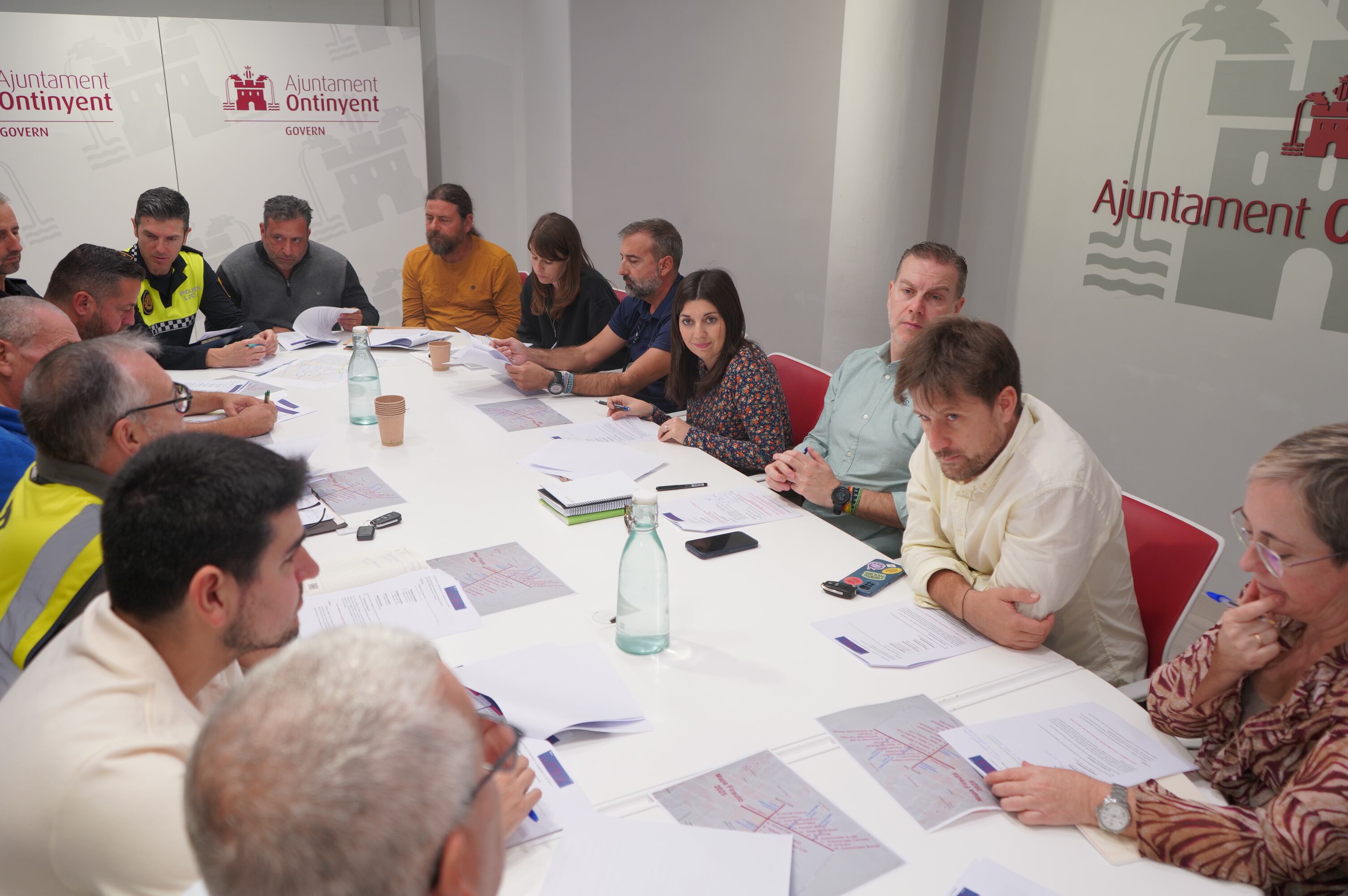 Reunión interdepartamental para coordinar el dispositivo municipal de la Fira de Novembre en Ontinyent