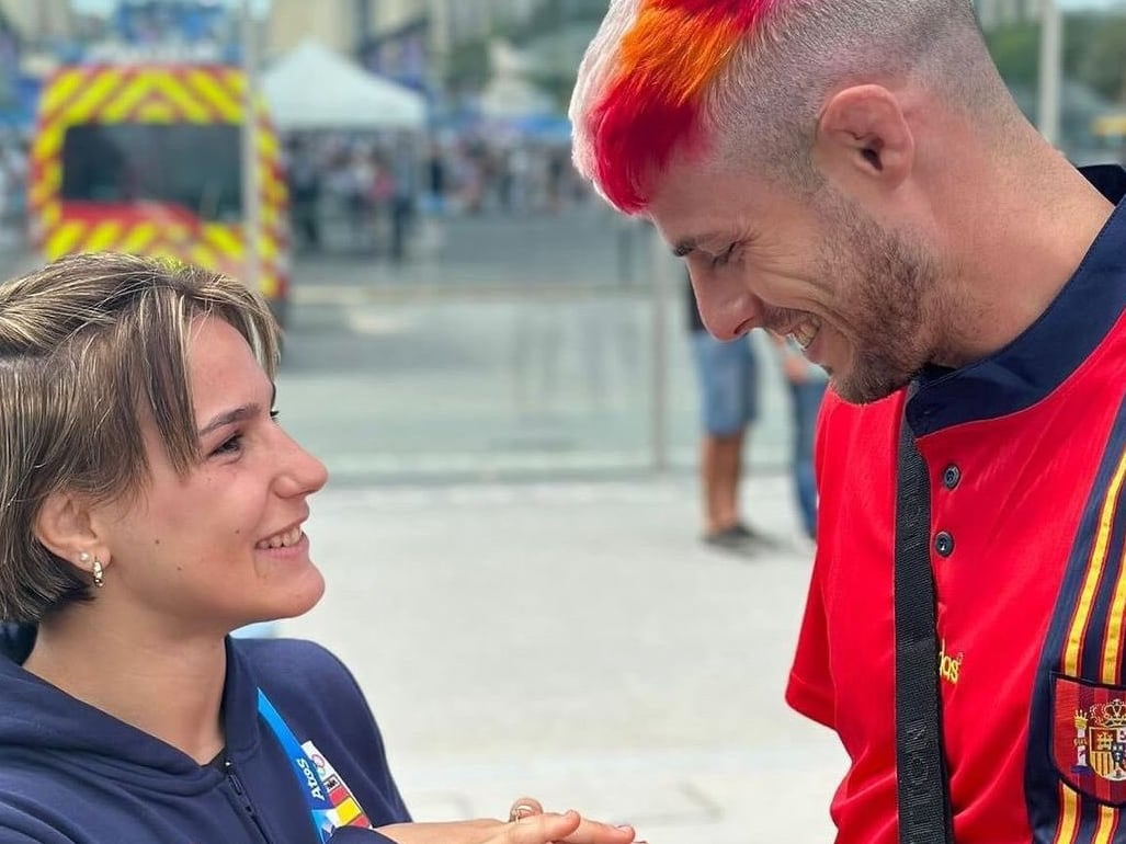 Los judocas Josean Aranda y Laura Martínez celebran su matrimonio en El Larguero: "Ella llevaba meses preparando los Juegos y yo la pedida de mano"