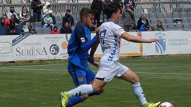 Imagen del derbi entre Rayo Majadahonda y Fuenlabrada