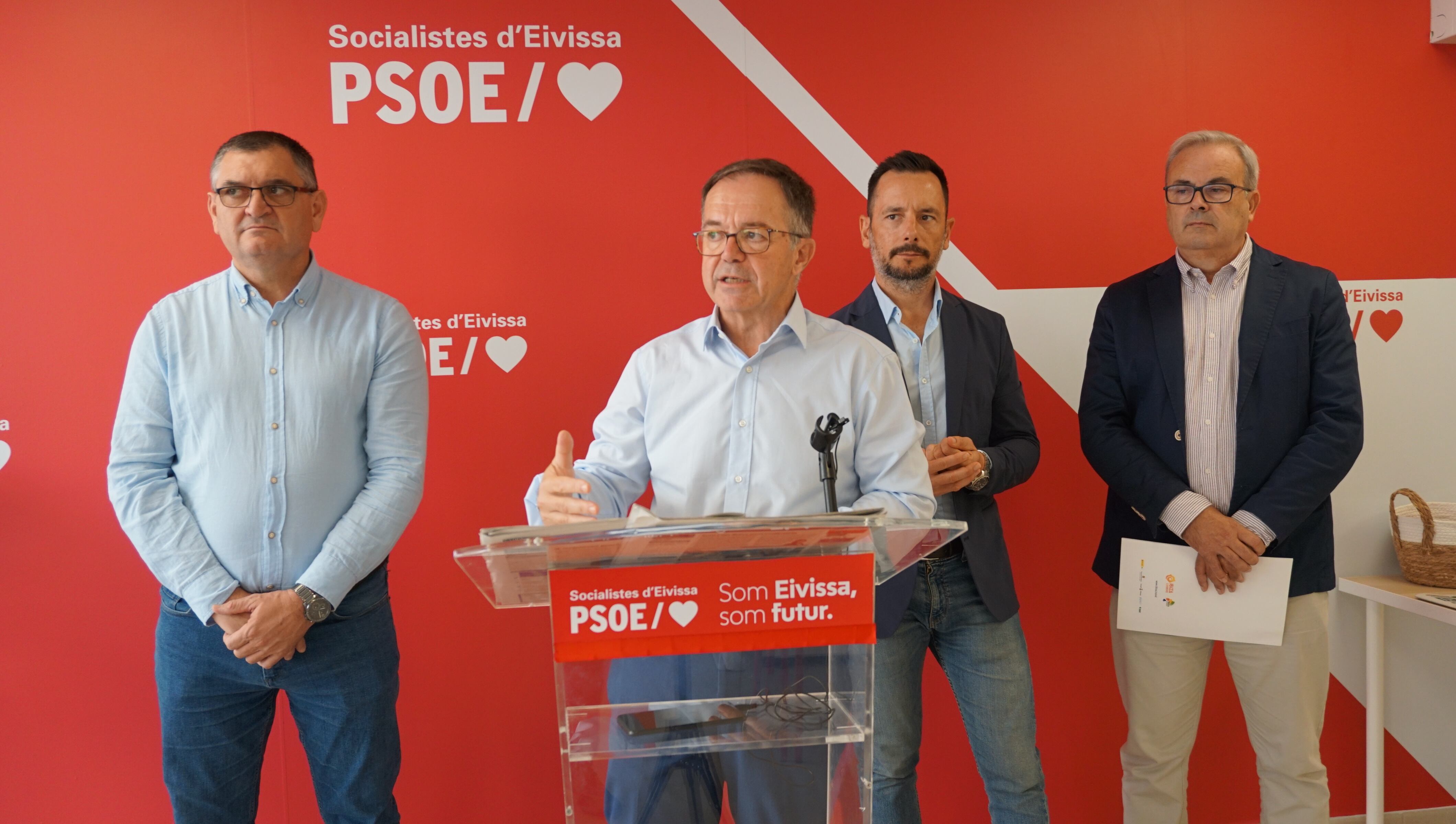 Rueda de prensa de los representantes del PSOE de Ibiza (FSE)