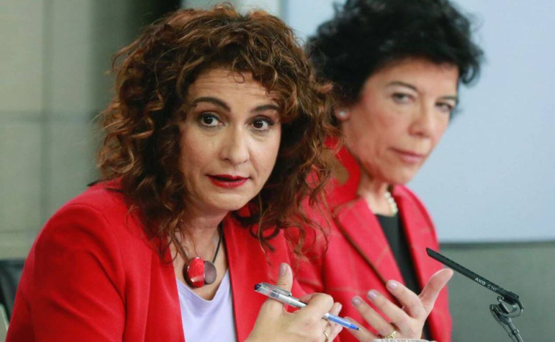 La ministra de Hacienda, María Jesús Montero, durante la rueda de prensa posterior a la reunión del Consejo de Ministros (EFE)