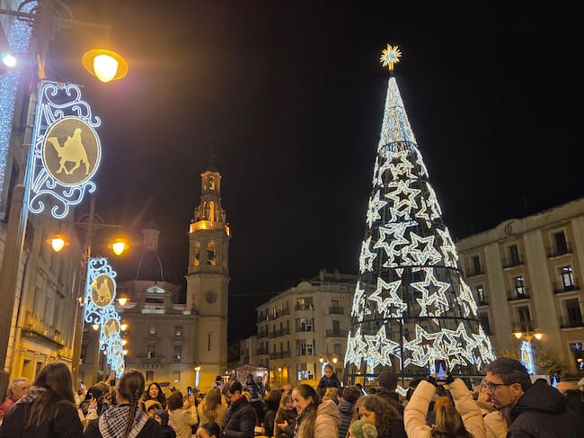 Il·luminació nadalenca en la Plaça d'Espanya
