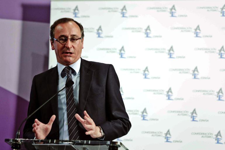 El ministro de Sanidad, Alfonso Alonso, ha presentado los resultados de esta macroencuesta sobre violencia contra la mujer